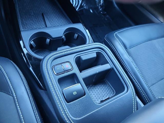 2025 Ford Mustang - $41,000