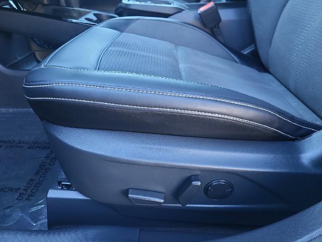 2025 Ford Mustang - $41,000
