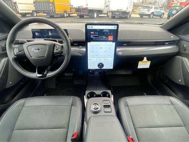 2023 Ford Mustang - $48,999