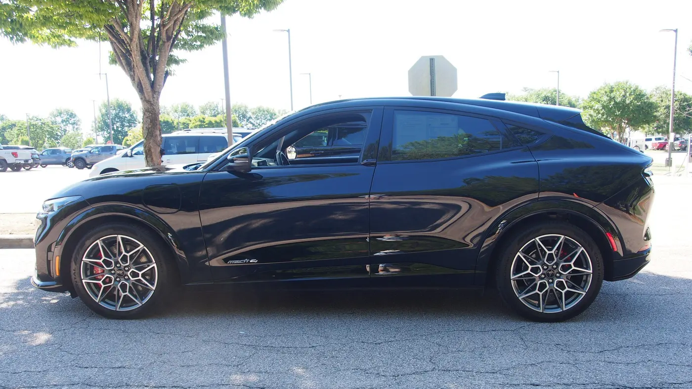 2025 Ford Mustang Mach-E GT