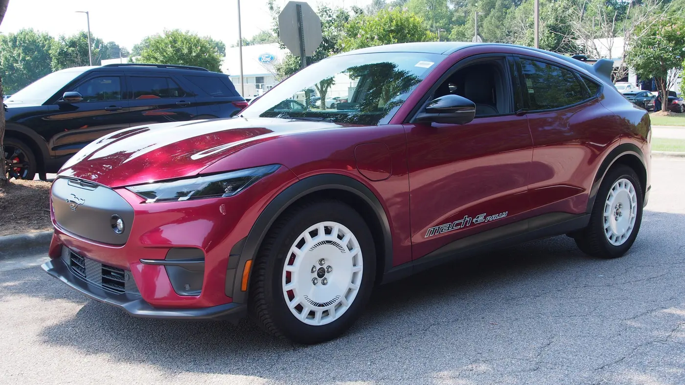 2025 Ford Mustang Mach-E GT