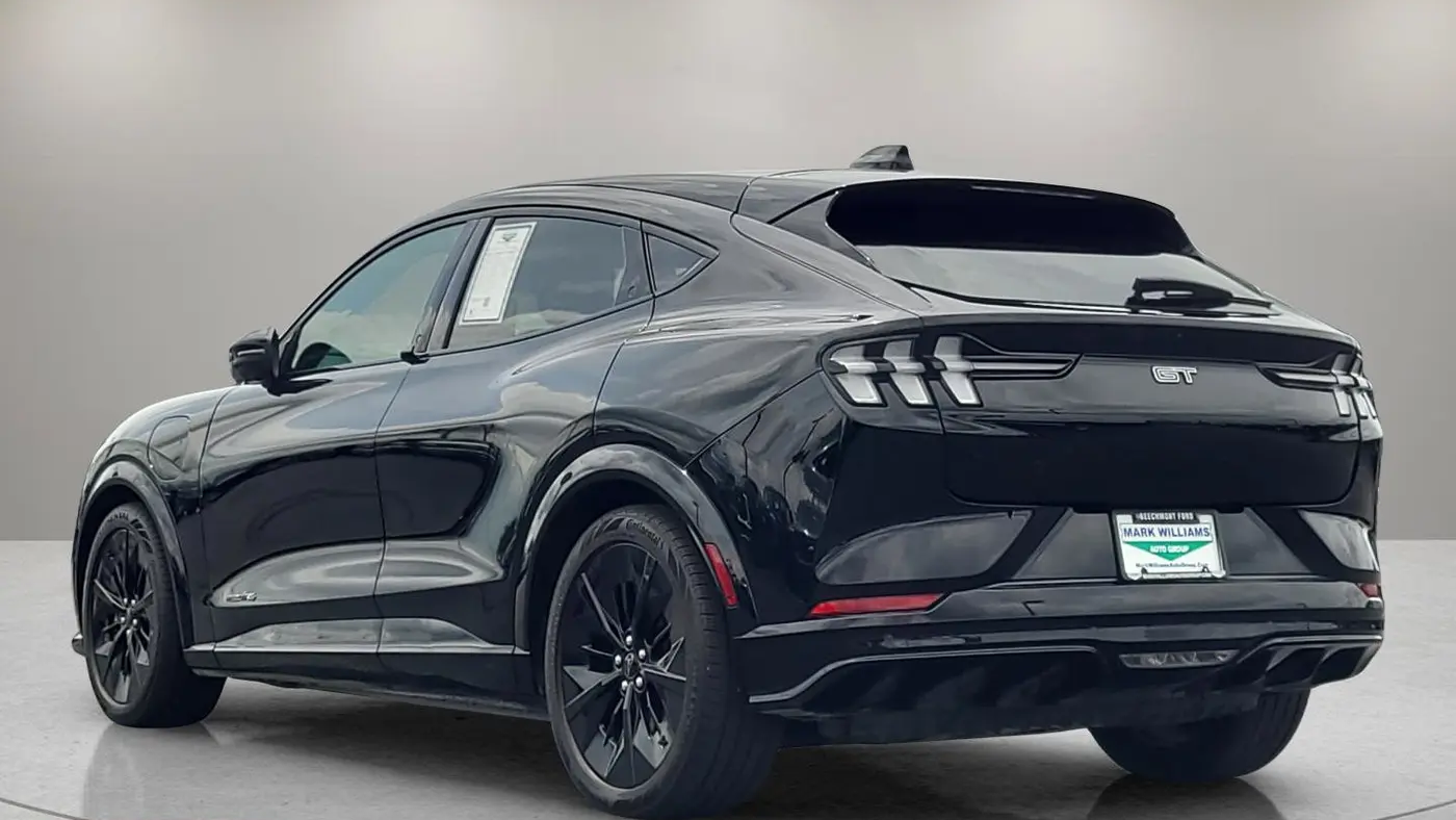 2025 Ford Mustang Mach-E GT