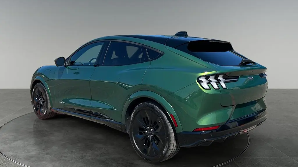 2025 Ford Mustang Mach-E GT