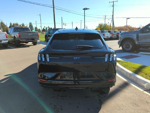 2024 Ford Mustang - $37,804