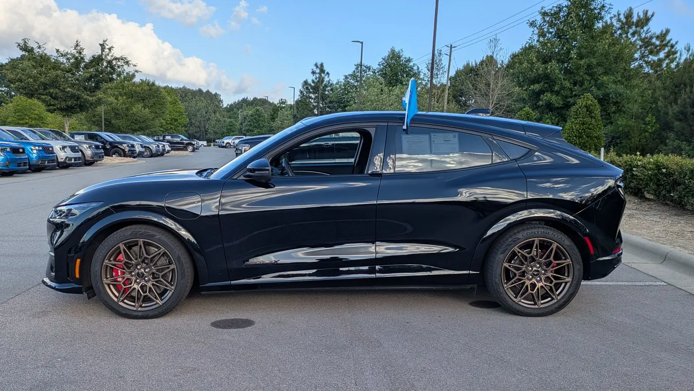 2025 Ford Mustang Mach-E GT