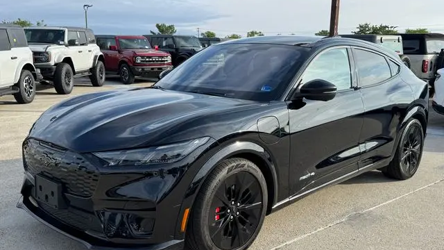 2025 Ford Mustang Mach-E GT