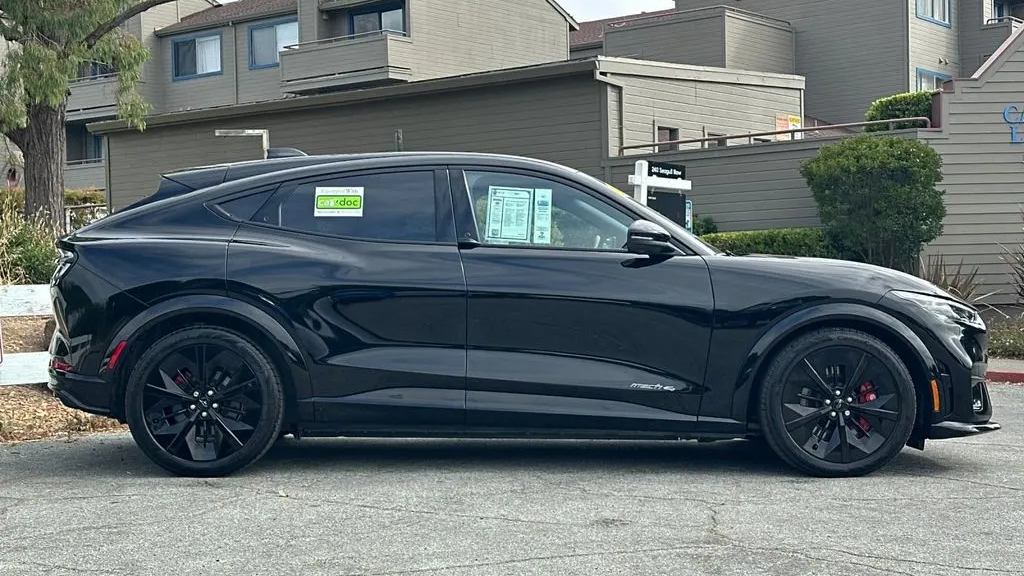 2025 Ford Mustang Mach-E GT