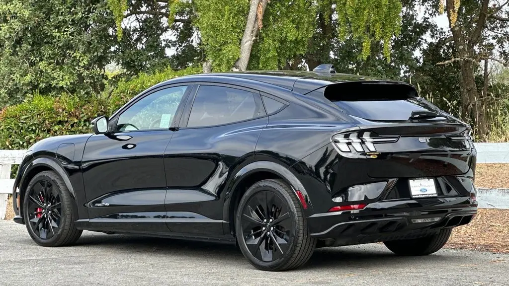 2025 Ford Mustang Mach-E GT