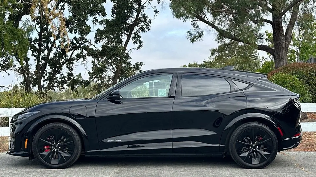 2025 Ford Mustang Mach-E GT