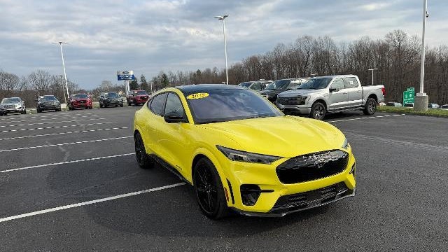 2025 Ford Mustang Mach-E GT