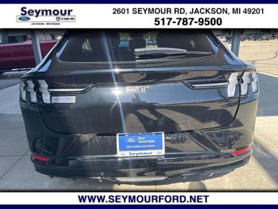 2025 Ford Mustang MACH-E AWD GT 4DR SUV