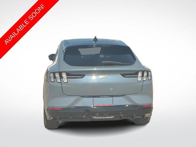 2023 Ford Mustang - $33,780