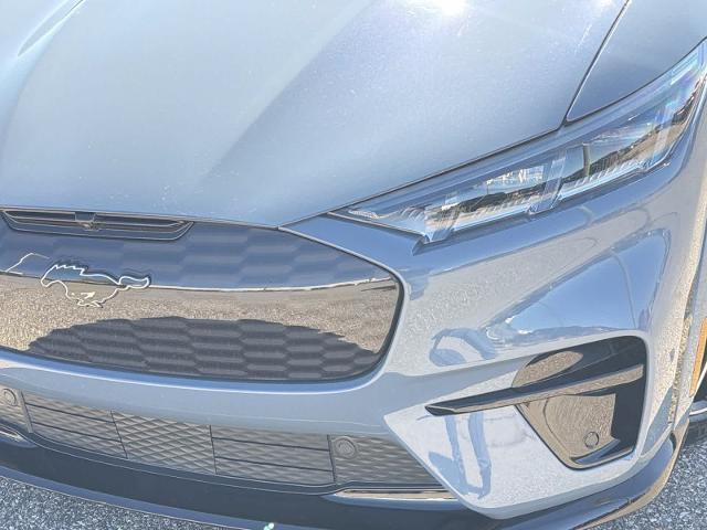 2023 Ford Mustang - $33,780