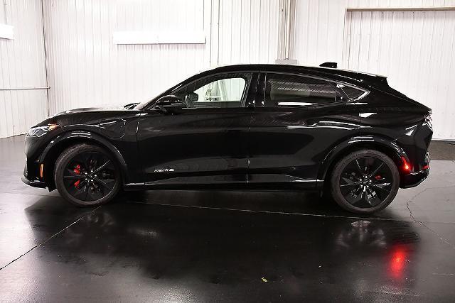 2025 Ford Mustang - $39,582
