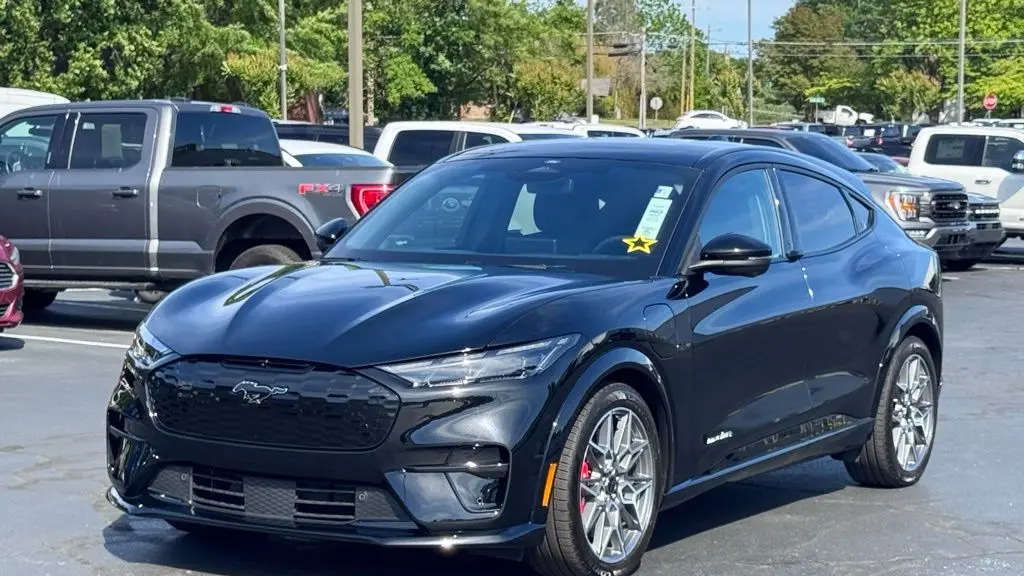 2025 Ford Mustang Mach-E GT