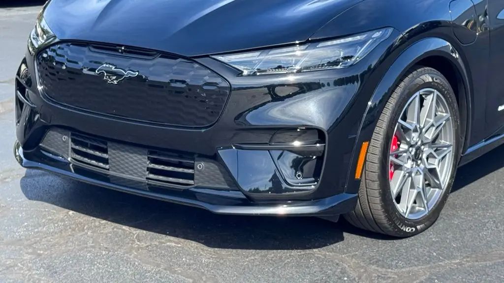 2025 Ford Mustang Mach-E GT