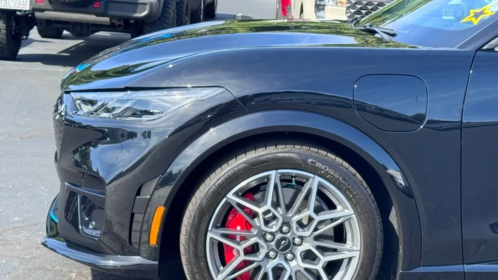 2025 Ford Mustang Mach-E GT