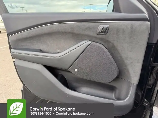 2023 Ford Mustang - $35,697