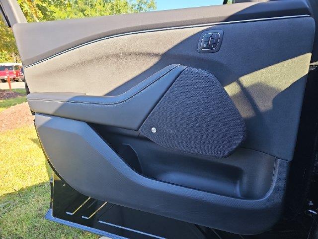 2025 Ford Mustang - $43,710