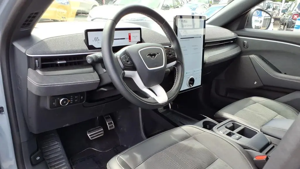 2025 Ford Mustang Mach-E GT