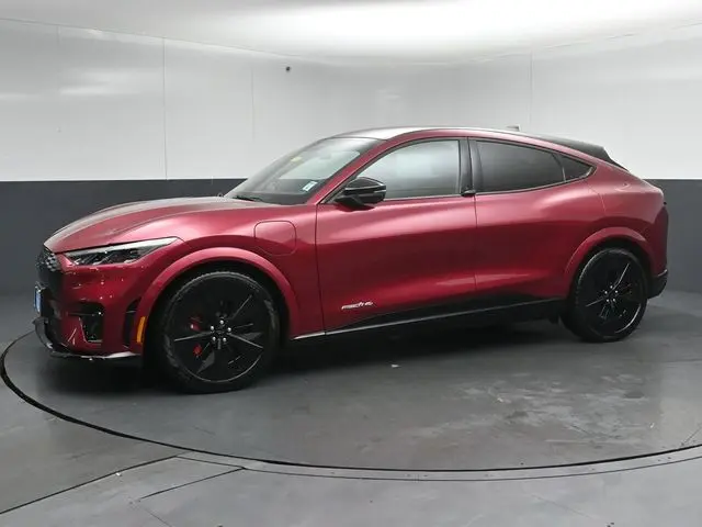 2025 Ford Mustang - $40,999