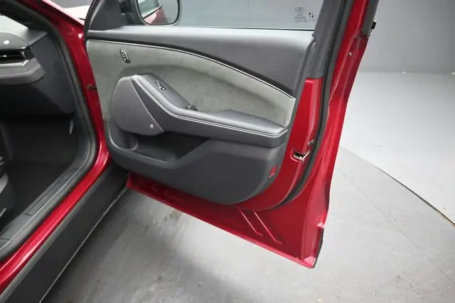 2025 Ford Mustang - $40,999