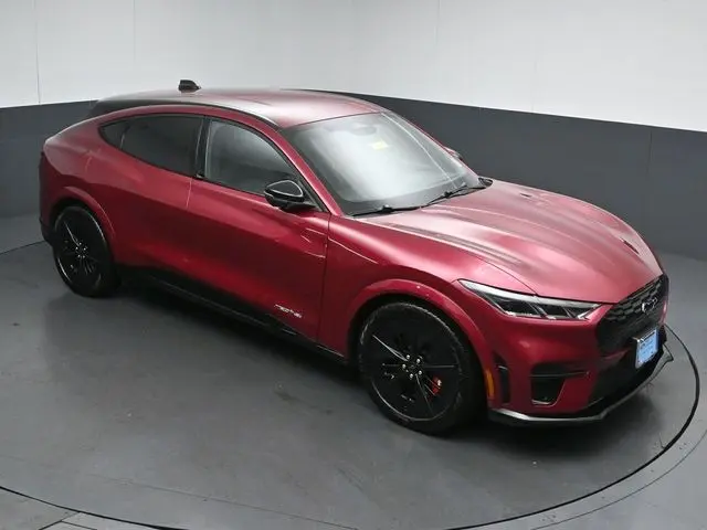 2025 Ford Mustang - $40,999