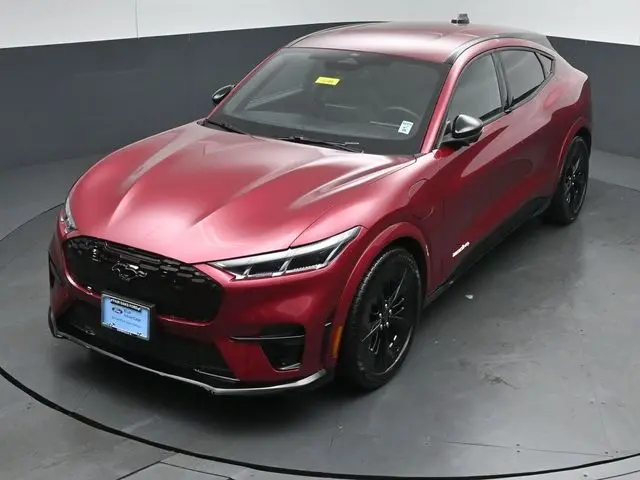 2025 Ford Mustang - $40,999