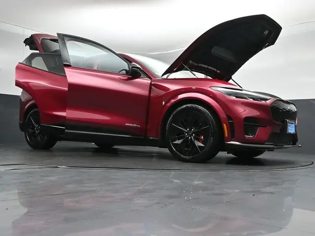 2025 Ford Mustang - $40,999
