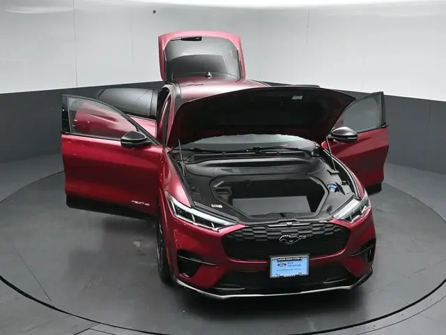 2025 Ford Mustang - $40,999