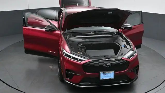 2025 Ford Mustang Mach-E GT