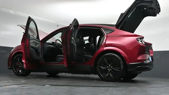 2025 Ford Mustang Mach-E GT
