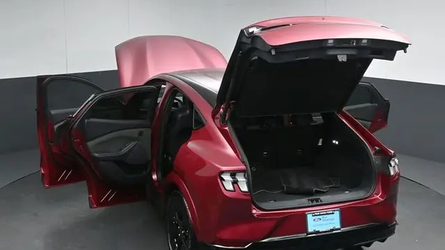 2025 Ford Mustang Mach-E GT