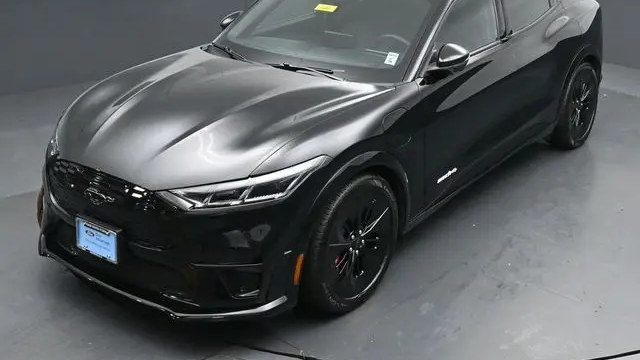 2025 Ford Mustang Mach-E GT