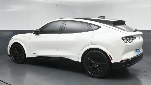 2025 Ford Mustang Mach-E GT
