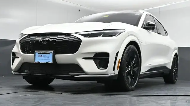 2025 Ford Mustang Mach-E GT