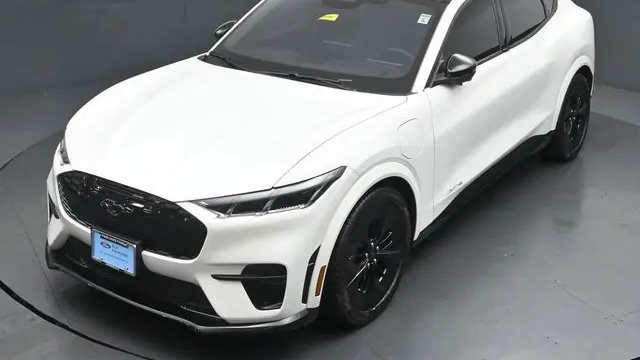 2025 Ford Mustang Mach-E GT