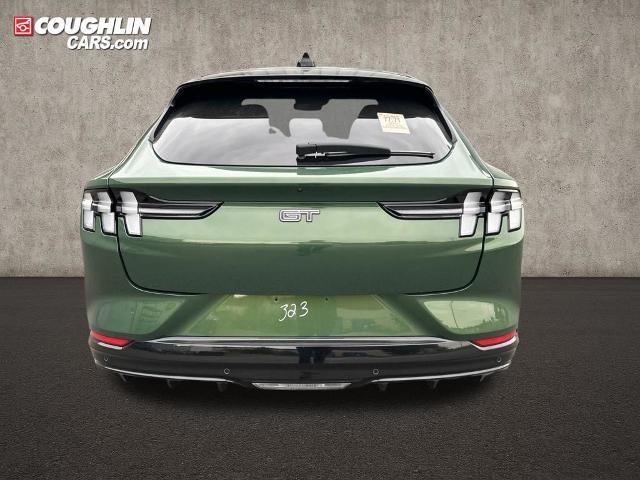 2025 Ford Mustang - $39,300