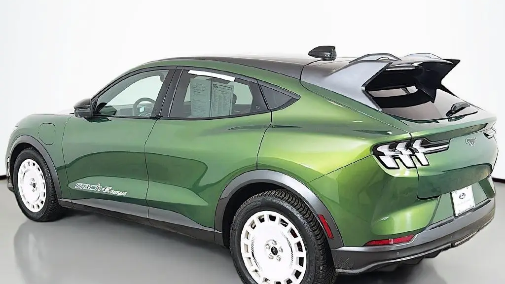 2025 Ford Mustang Mach-E GT