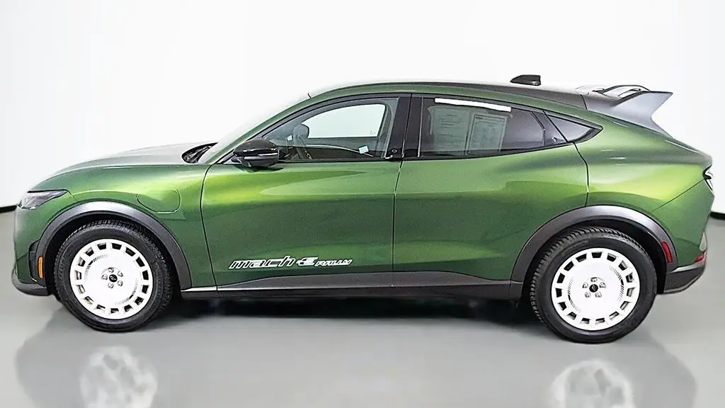2025 Ford Mustang Mach-E GT