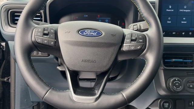 2025 Ford Maverick Lobo