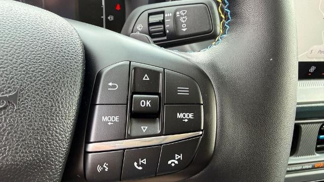 2025 Ford Maverick Lobo