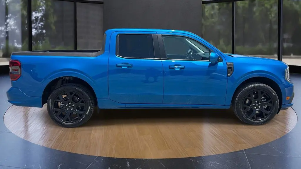 2025 Ford Maverick Lobo