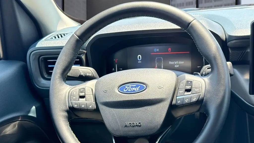 2025 Ford Maverick Lobo