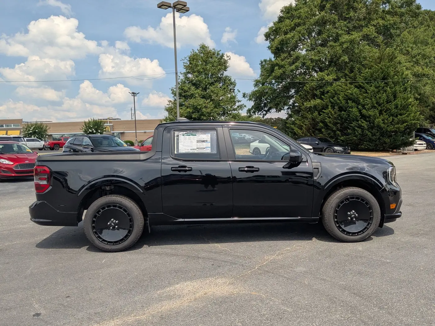 2025 Ford Maverick Lobo — photo 1 of 12