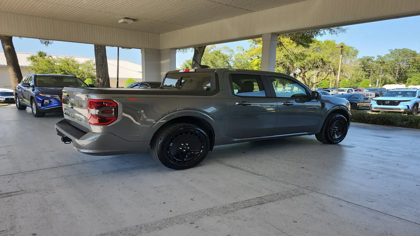 2025 Ford Maverick Lobo