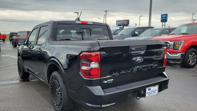 2025 Ford Maverick Lobo