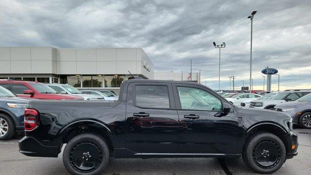 2025 Ford Maverick Lobo