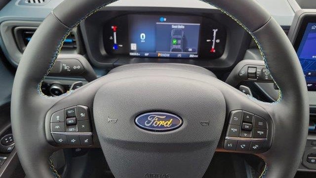 2025 Ford Maverick Lobo