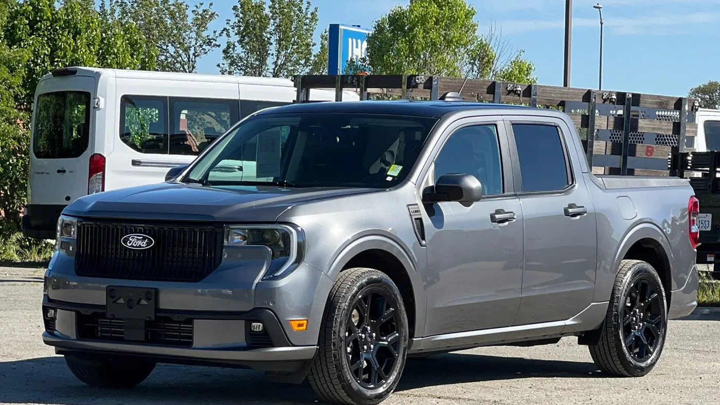 2025 Ford Maverick Lobo